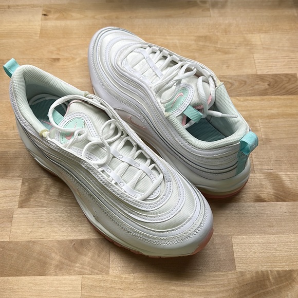 Women’s Nike Air Max 97 - Picture 7 of 11
